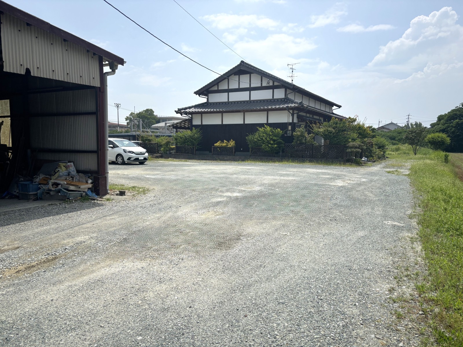 駐車場への通路
