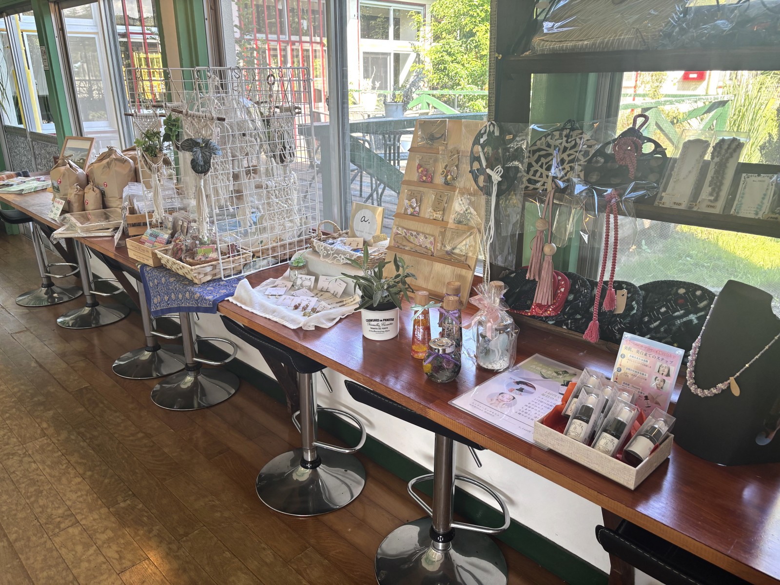 雑貨もあります♪